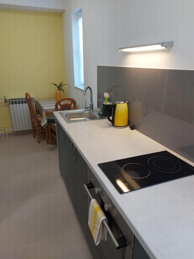 Appartamento Olive Tree Zara Esterno foto